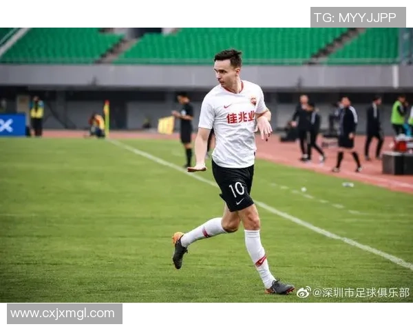 足球明星与中国菜的完美结合精彩瞬间分享